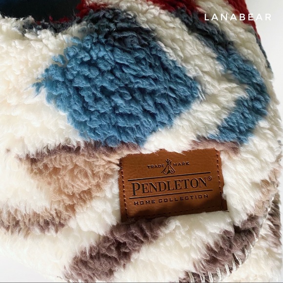‼️SOLD OUT‼️⭐️HP⭐️ NWT Pendleton Sherpa Fleece - Picture 8 of 10